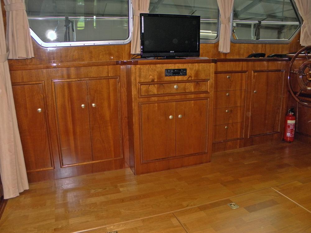 Wheelhouse, Accommodation